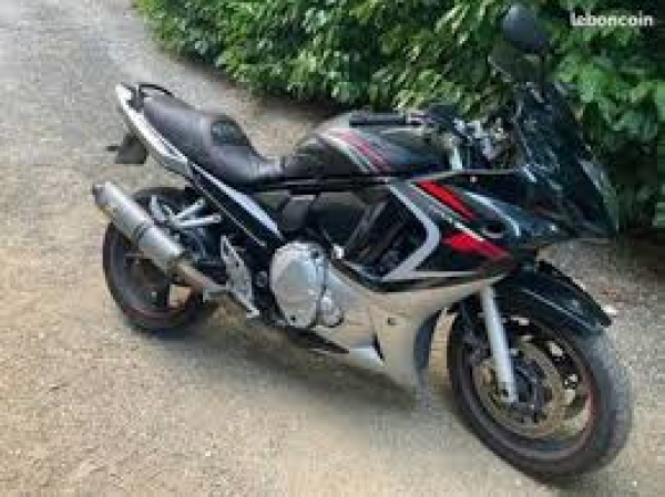 Contrôle technique moto à Grenoble